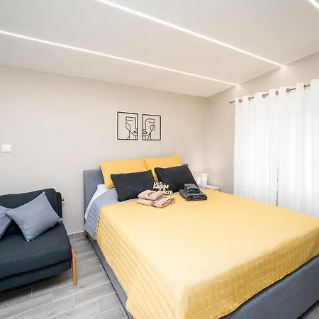 John'S City Center Roof Studio Flat -Panorama View Aigio Exterior photo